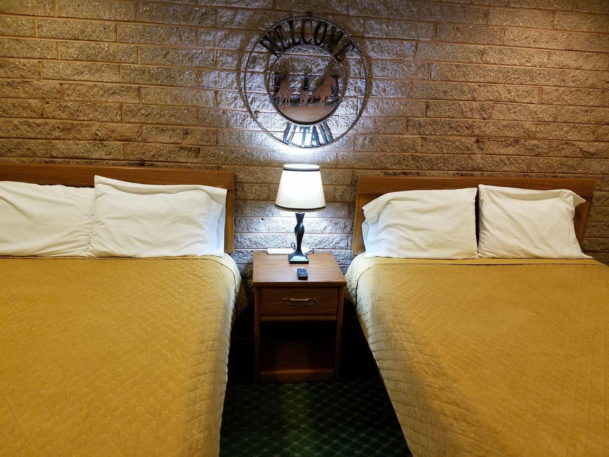 Canyon Lodge Motel Panguitch Dış mekan fotoğraf